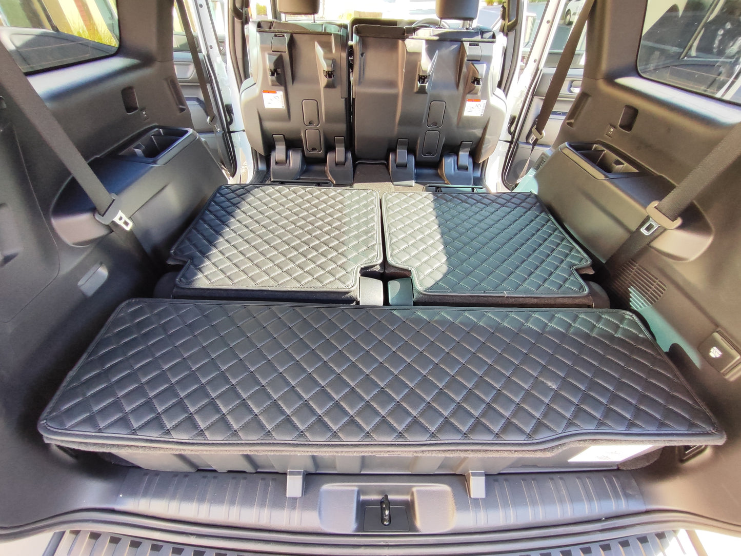 MS special boot liners for BMW