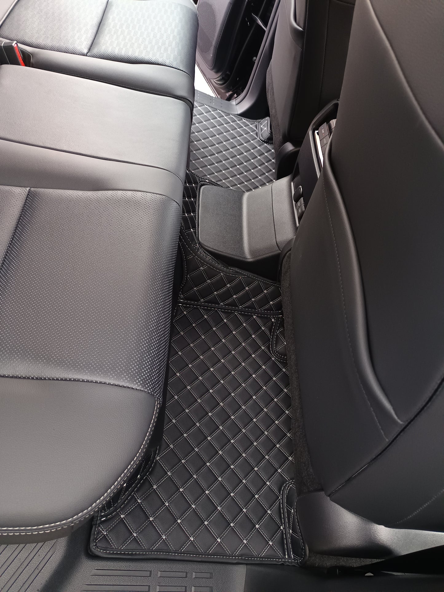 Custom-made floor mats for Land cruiser Prado J250