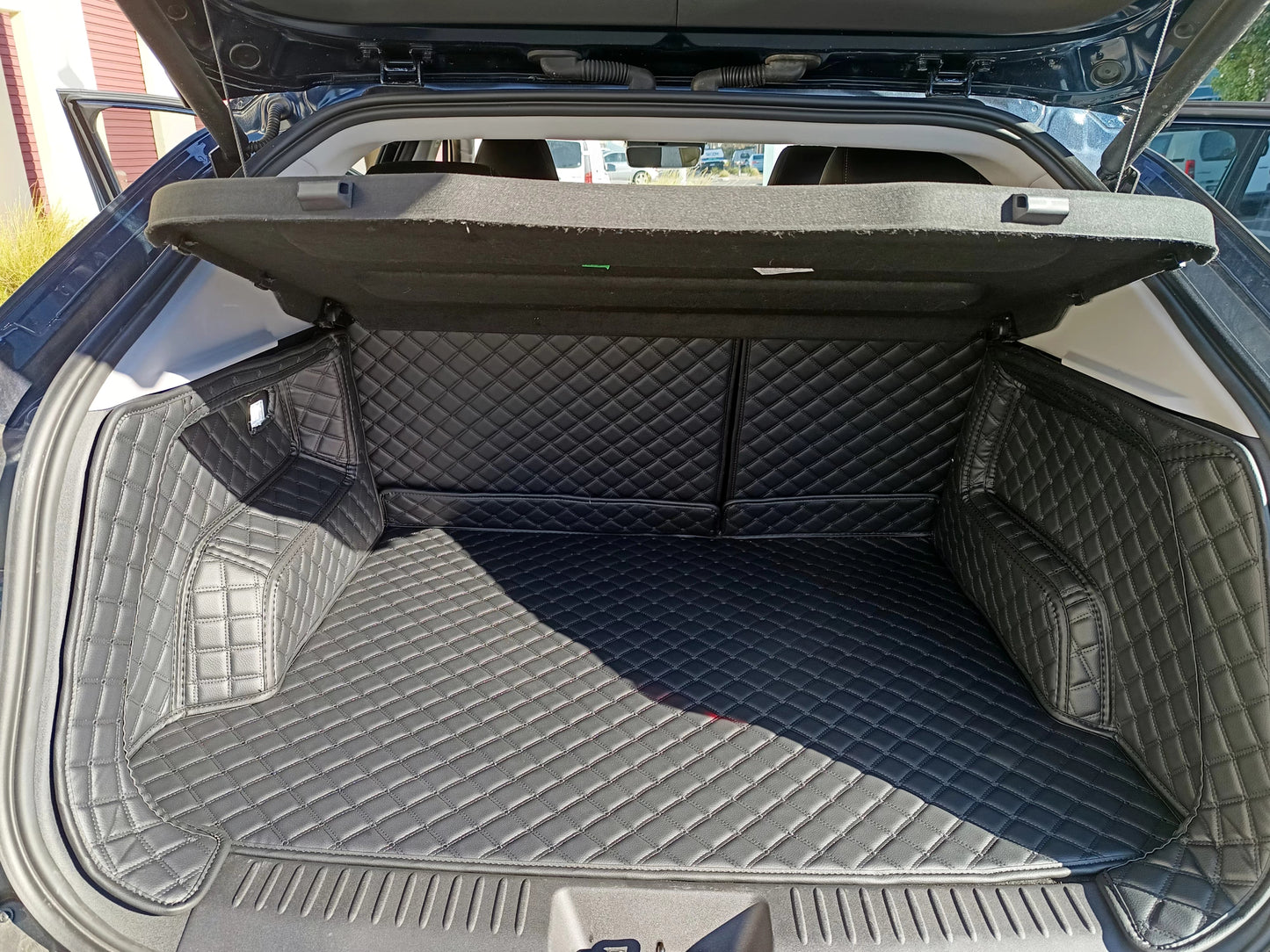 PU leather 3D boot liners for Chery