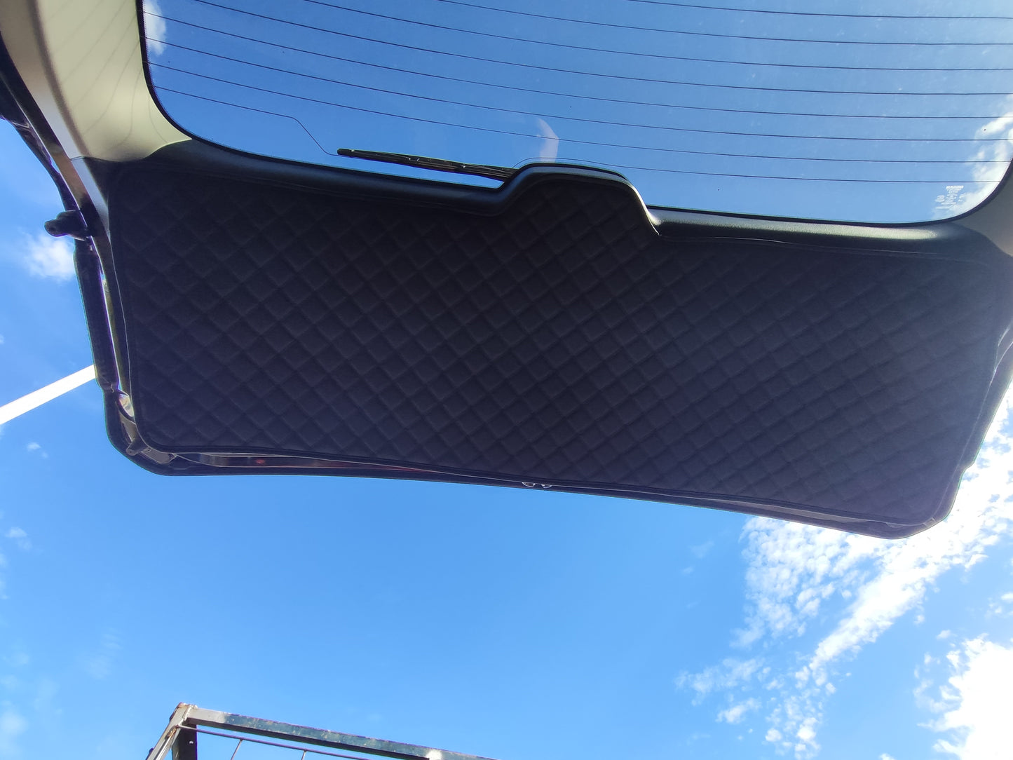 Custom-made boot liner for Nissan Patrol Y62