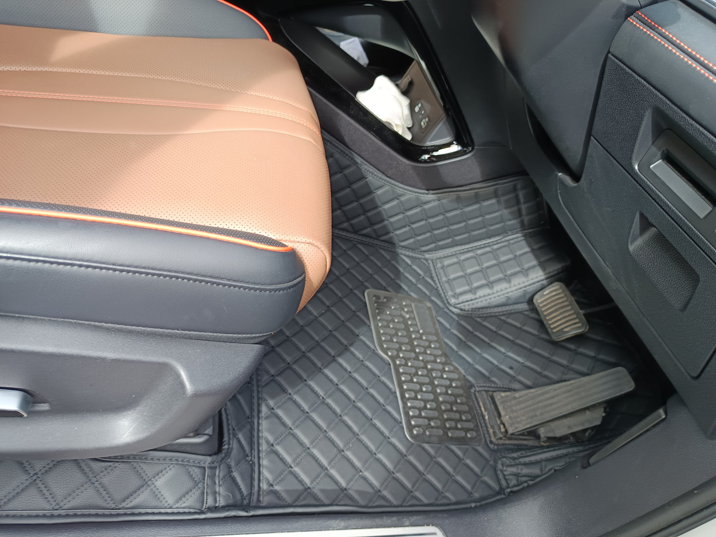 Custom-made floor mats for BYD Sealion 6 2024-2025