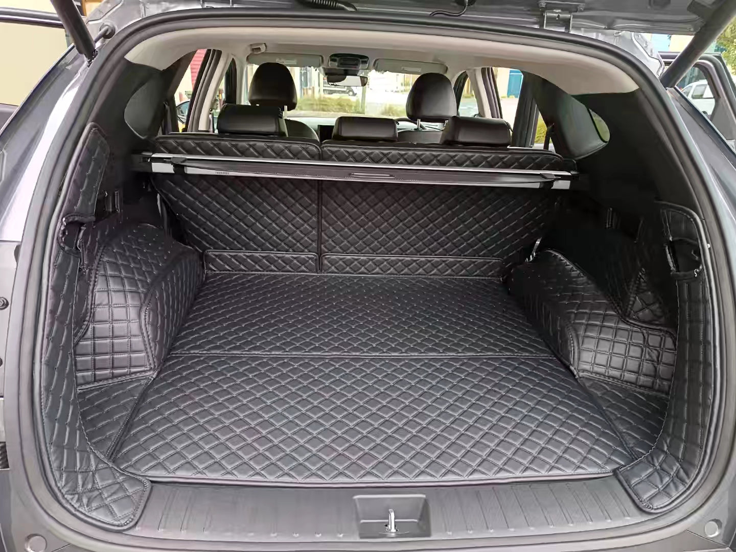 Custom-made boot liner for Hyundai Tucson 2021-2025