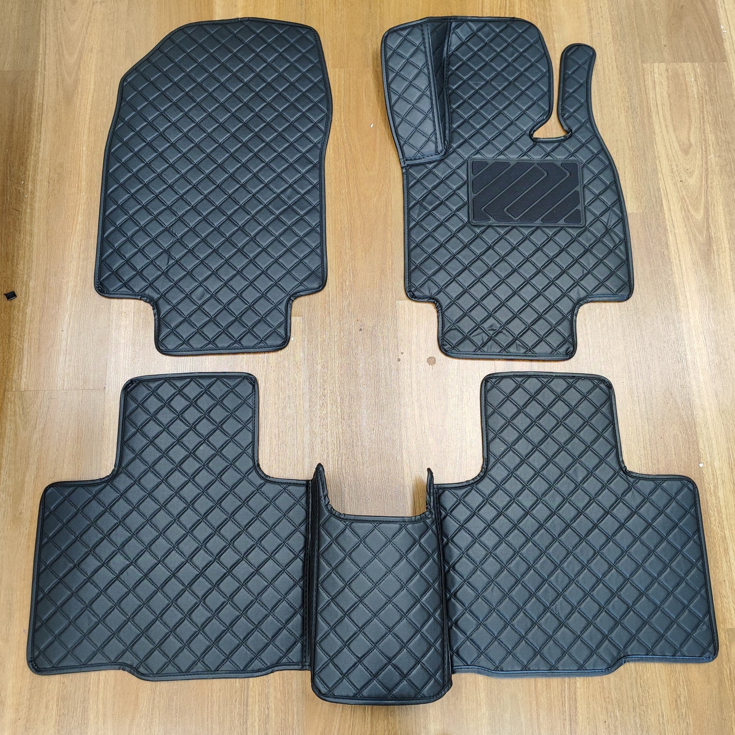 PU leather floor mats for Holden